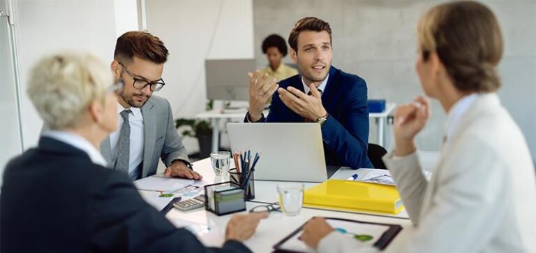 The Embedded Marketing Model: Why CMOs are Trading Traditional Agencies for Integrated Teams