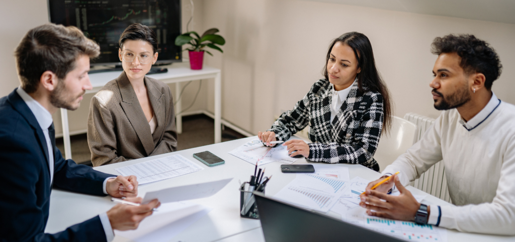 Buying Group Engagement Score: How to Measure Whether Your Campaign Is Reaching the Right People