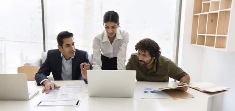 Choosing a data enrichment services Europe partner: A guide for exhibition directors in Europe